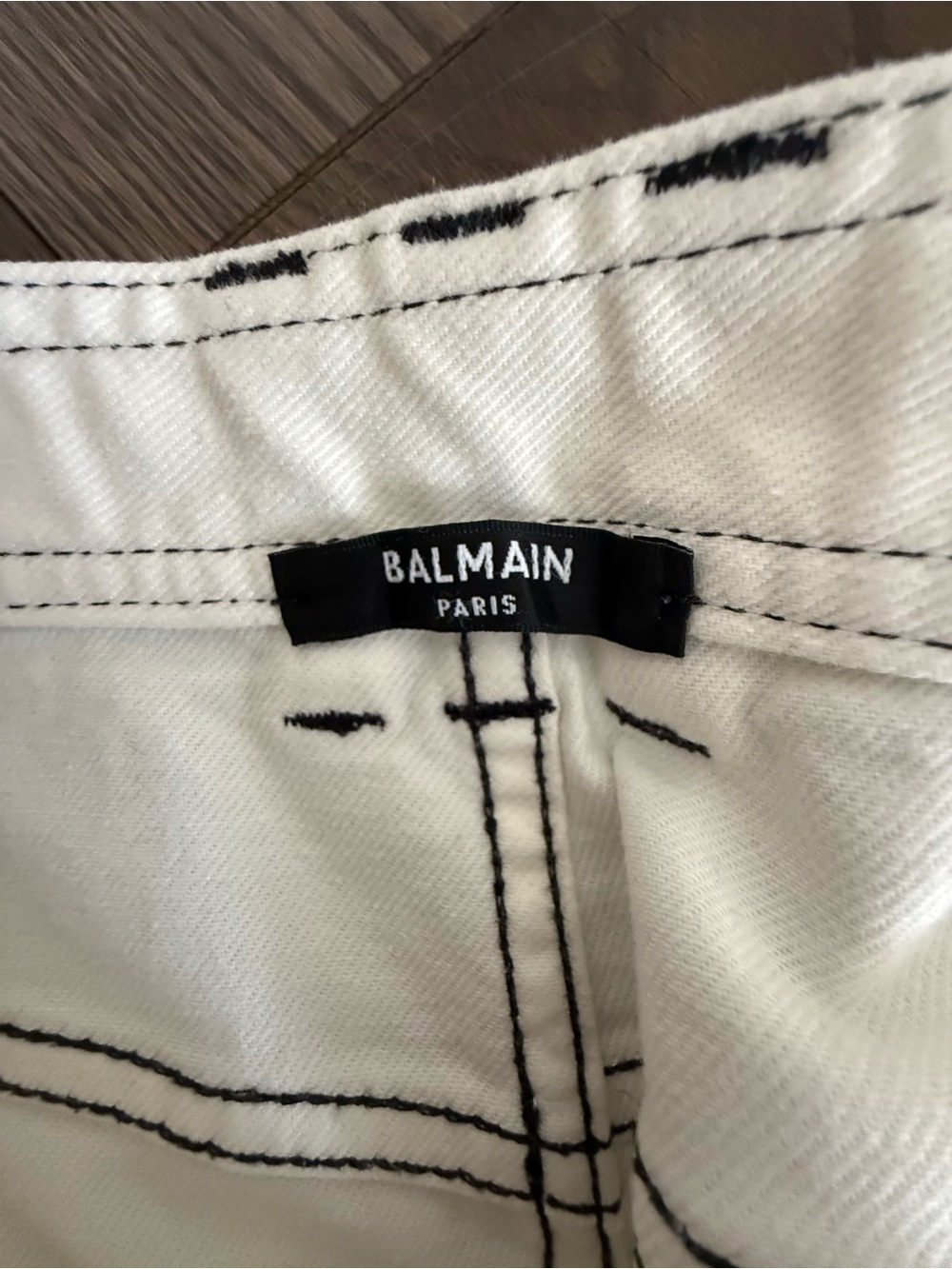 Balmain Women's Skinny Jeans in white! With a black label on a packet! Size 40 - Picture 6 of 10
